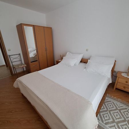 Apartment Petra Raslina Extérieur photo