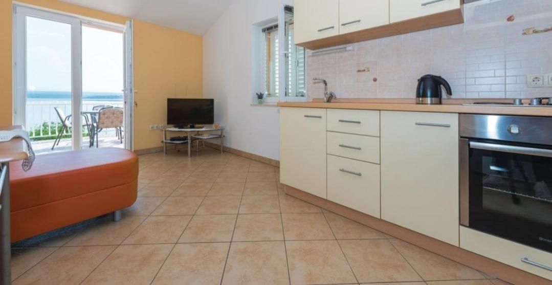 Apartment Petra Raslina Extérieur photo