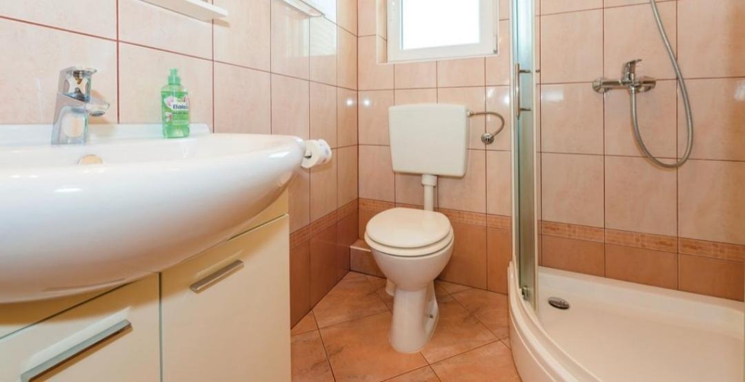 Apartment Petra Raslina Extérieur photo
